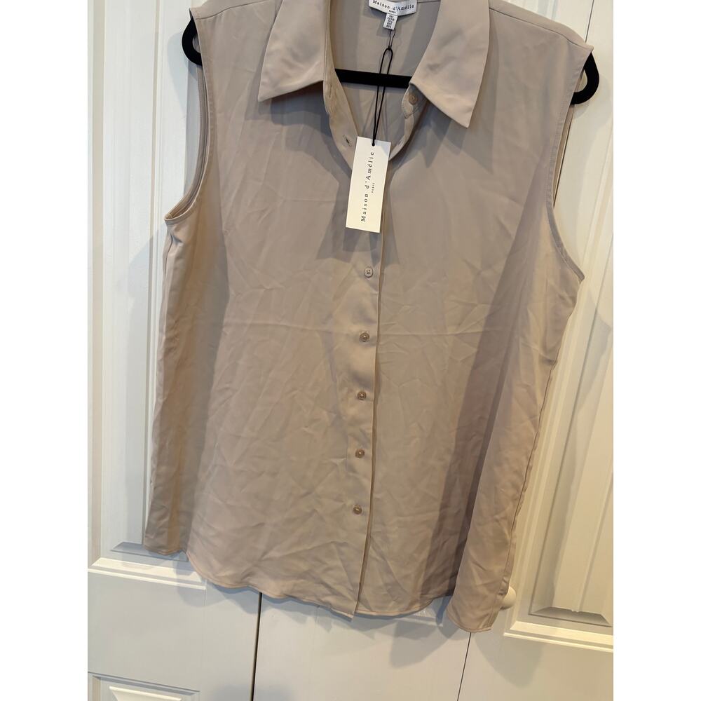 Maison‎ d’ Amelie Tan Button Down Tank Blouse Size Large - Picture 2 of 6